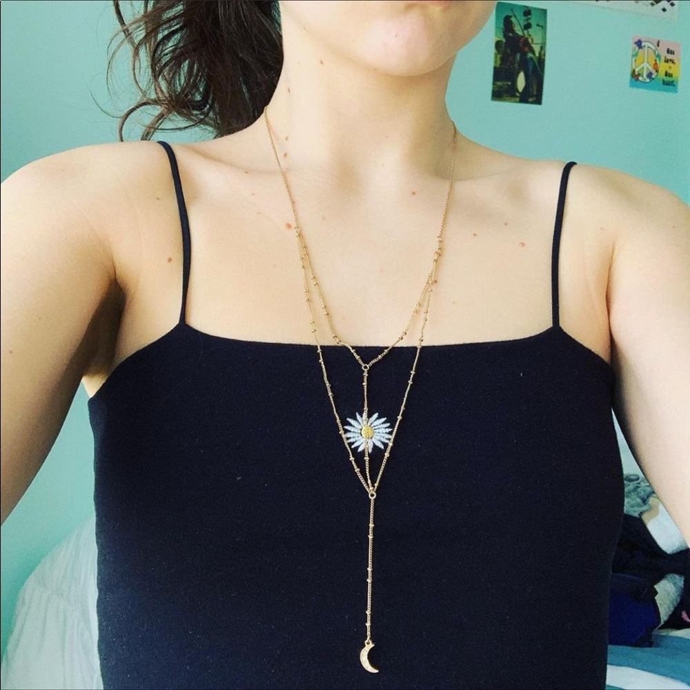 Long necklace w/ moon pendant